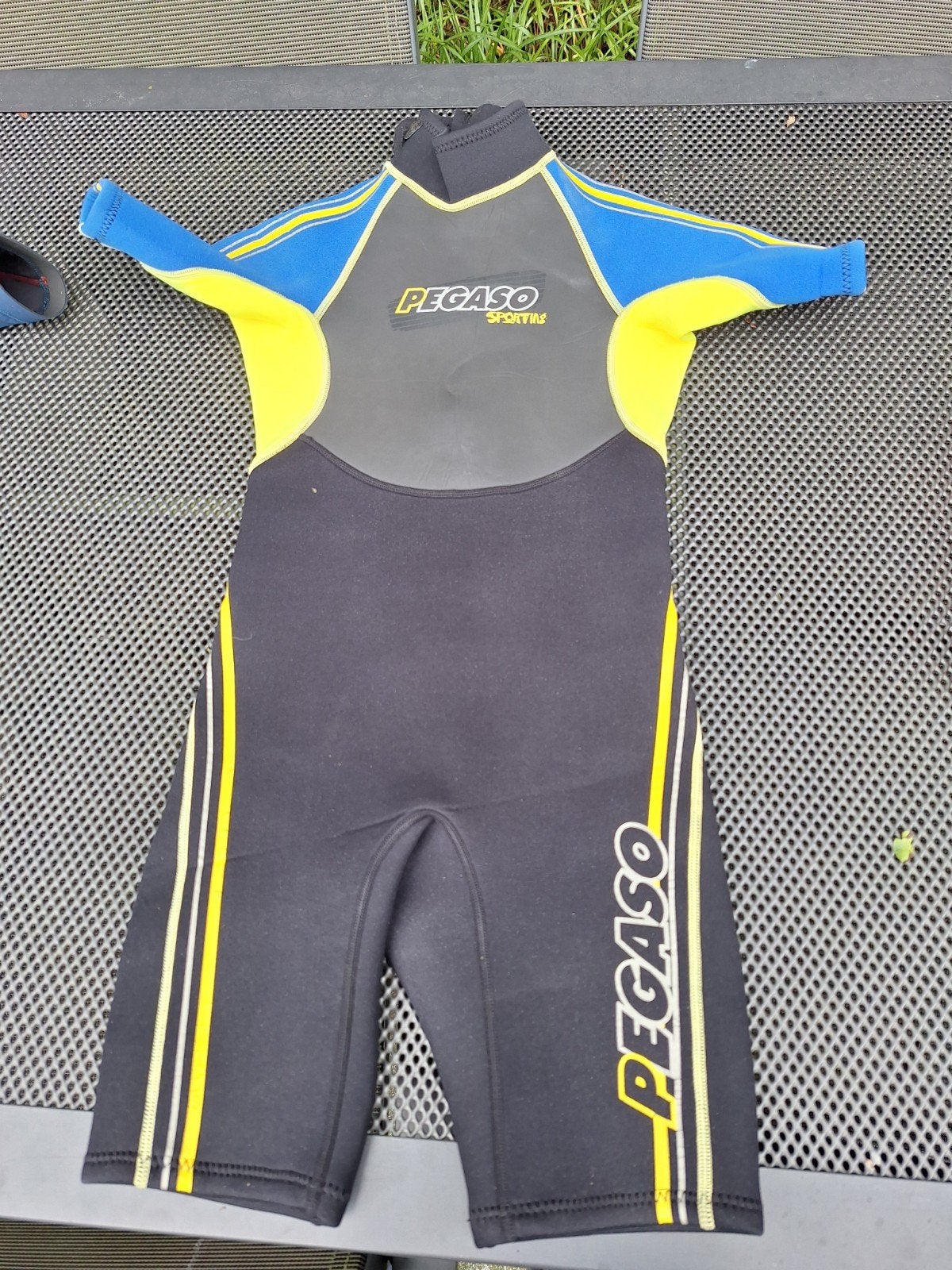 Pegaso Shorty Wetsuit Maat M voor Kinderen, Ophalen of Verzenden