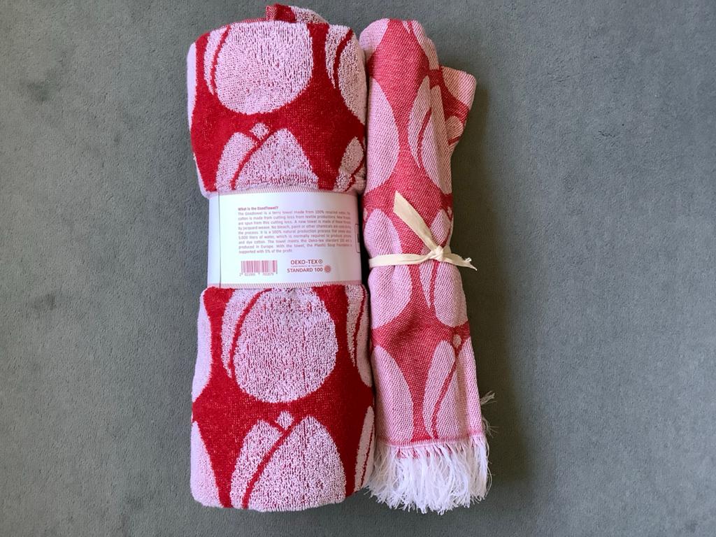 Badhanddoek en hammamdoek - Rood met wit tulpenpatroon, Ophalen of Verzenden, Nieuw, Rood, Handdoek