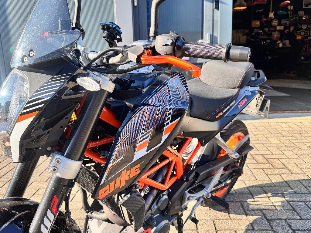 ktm duke 390 2016