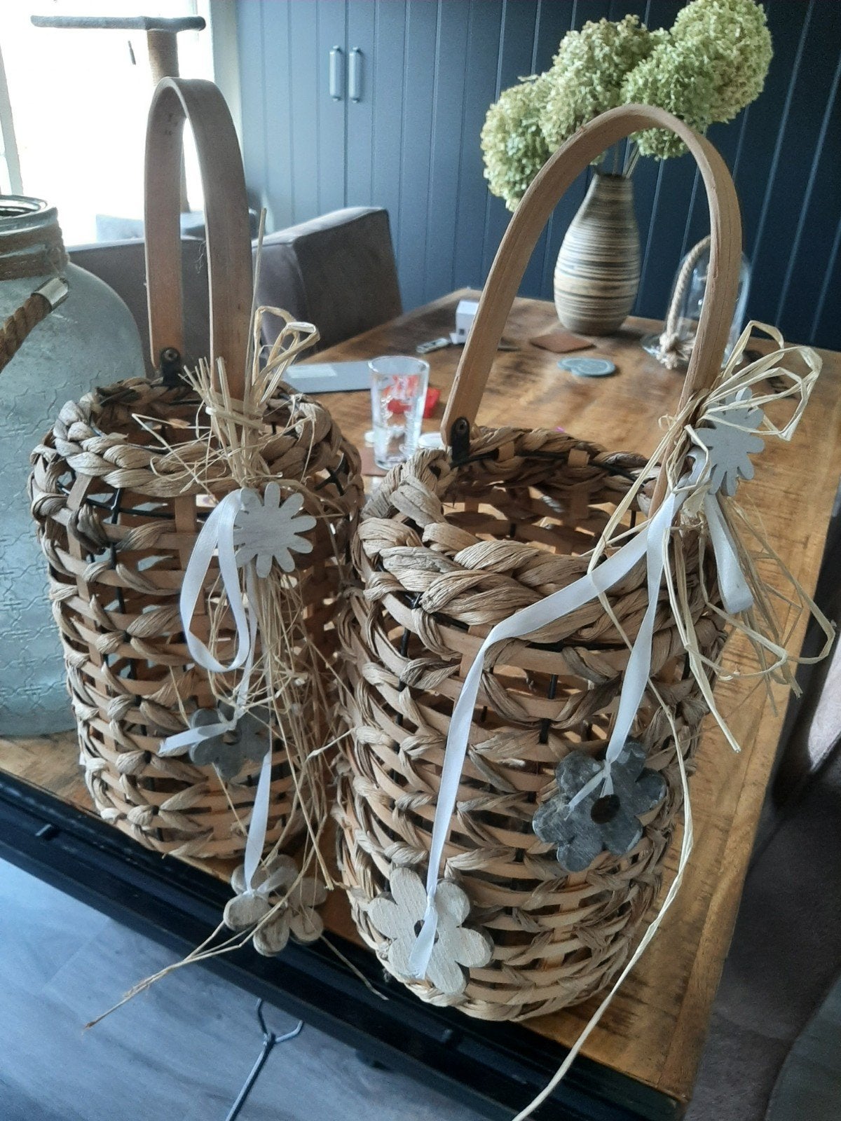 mooie grote decoratieve windlichten h 48 cm 4.95 pst, Huis en Inrichting, Woonaccessoires | Kandelaars en Kaarsen, Ophalen, Zo goed als nieuw