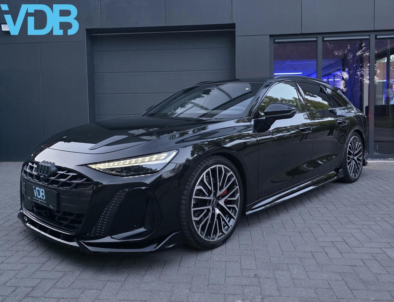 Audi A6 Avant 2.0 e-hybrid Quattro S-Line Competition VOL!, 4 cilinders, Zwart, Leder, Hybride Elektrisch/Benzine