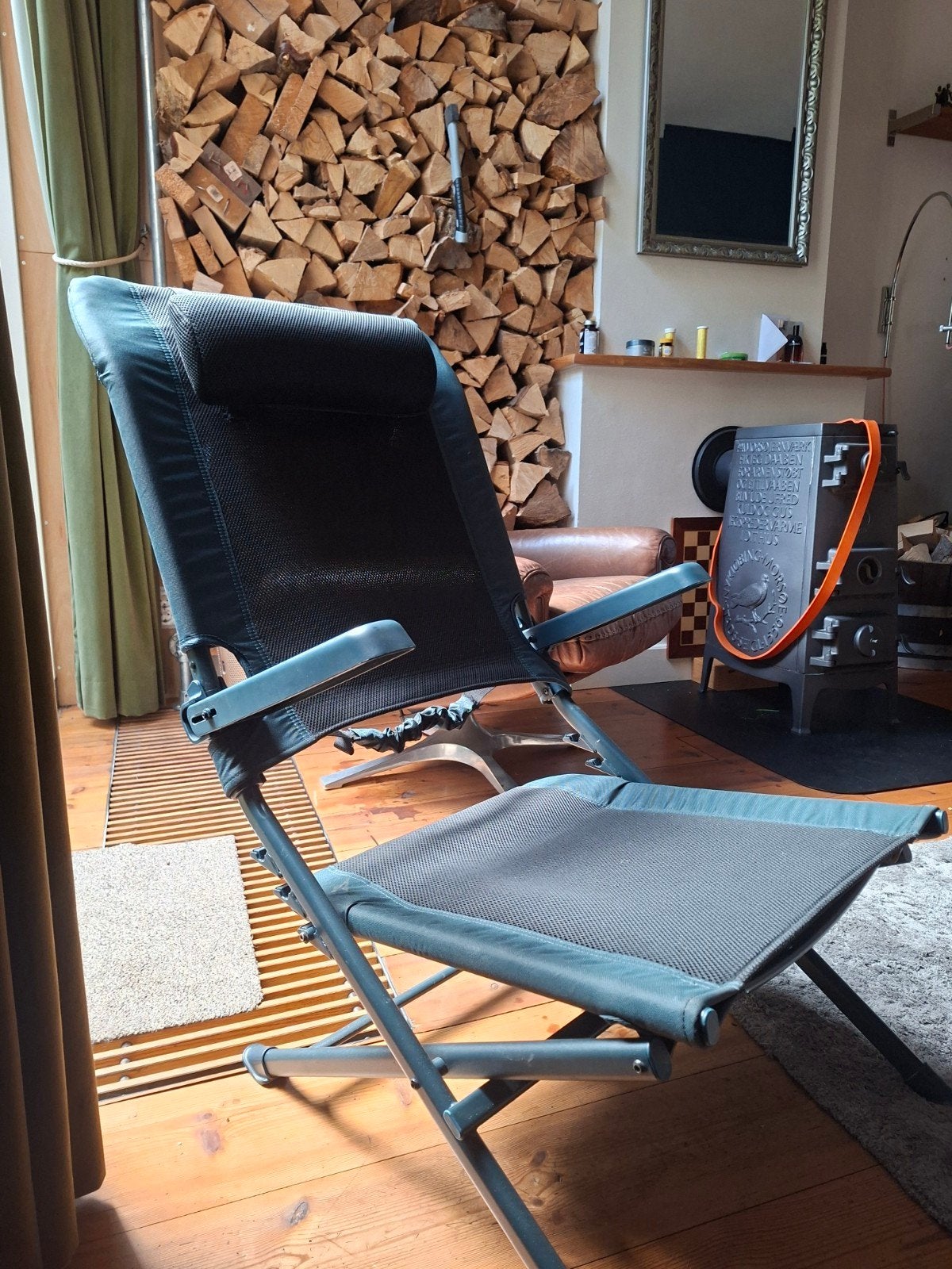 Quechua opvouwbare campingstoel - Comfortabel en compact, Caravans en Kamperen, Kampeermeubelen, Ophalen of Verzenden, Zo goed als nieuw