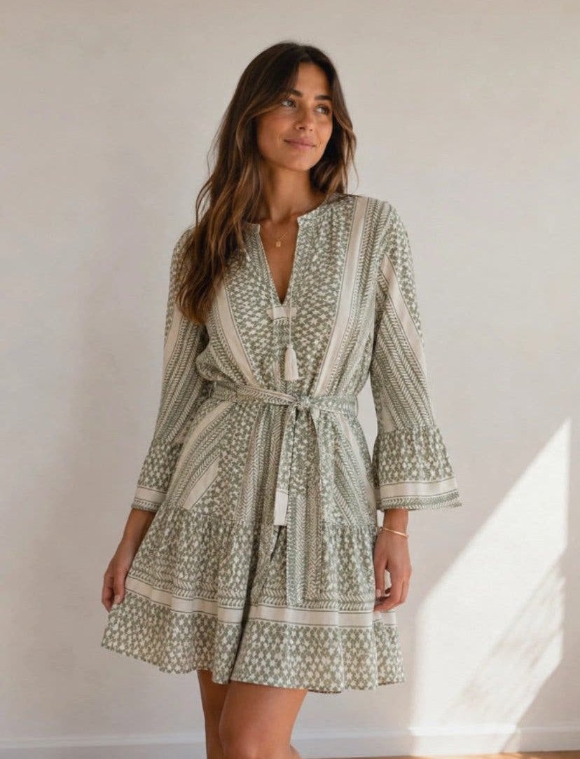 ONLY damesjurk XS groen/beige boho print – zomerjurk, Kleding | Dames, Ophalen of Verzenden, Zo goed als nieuw, Maat 34 (XS) of kleiner