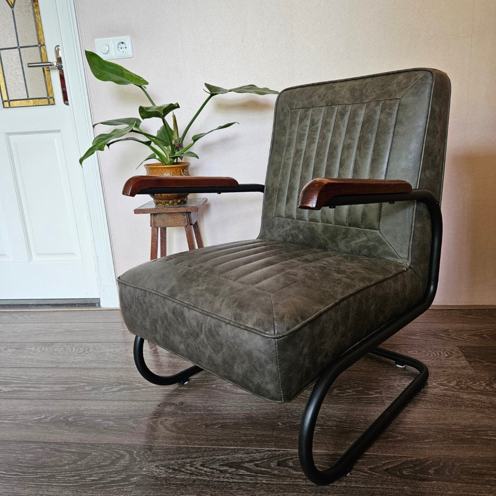 Retro chair, Ophalen, Overige kleuren, Zo goed als nieuw, Eén
