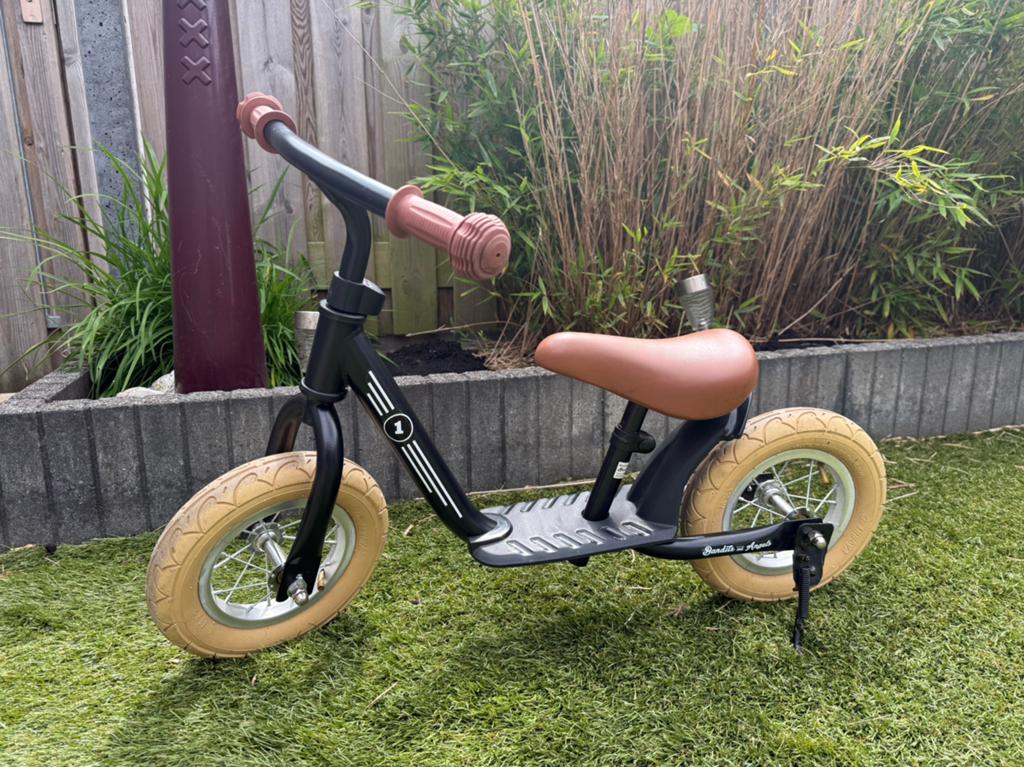 Stoere loopfiets van Bandits and angels, Kinderen en Baby's, Speelgoed | Buiten | Voertuigen en Loopfietsen, Ophalen, Zo goed als nieuw