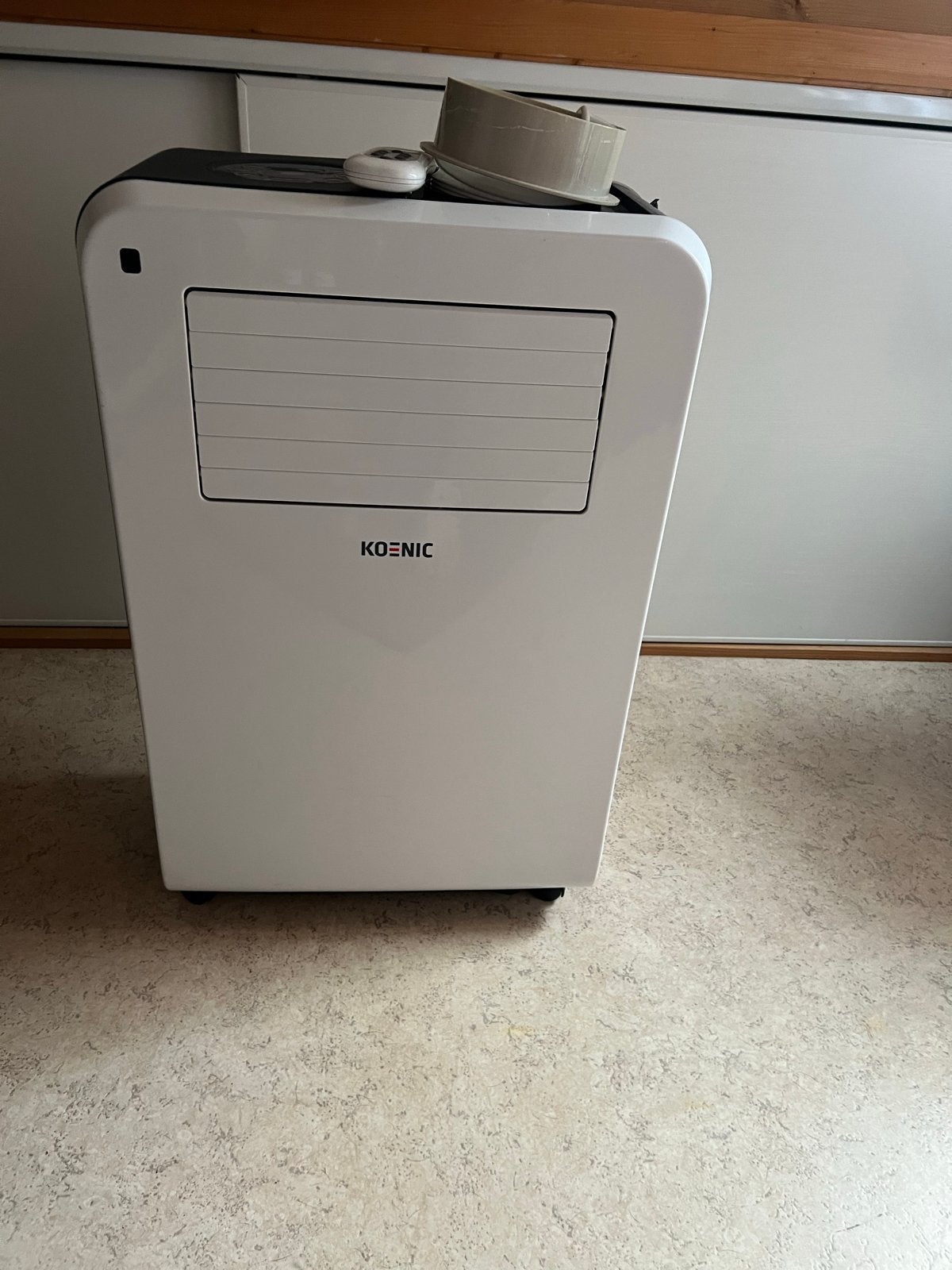 Koenic Mobiele Airco met Afstandsbediening en Timer, Witgoed en Apparatuur, Airco's, Ophalen, Minder dan 60 m³, 3 snelheden of meer
