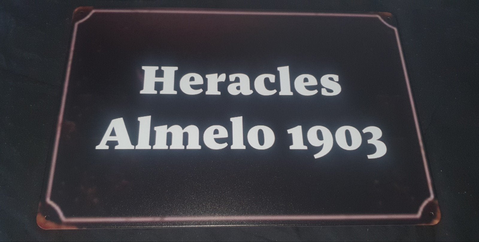 Wandbord van heracles almelo, opgericht in 1903., Verzamelen, Ophalen of Verzenden, Nieuw, Overige binnenlandse clubs