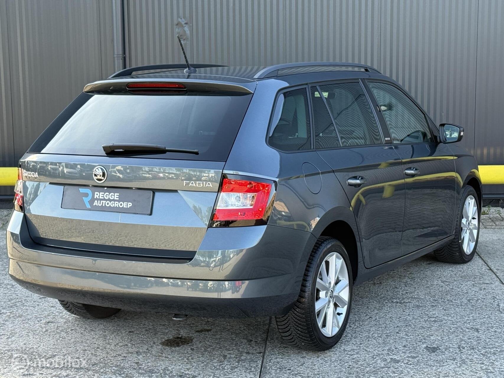 Skoda Fabia Combi 1.2 TSI Style 110PK | AUTOMAAT | CARPLAY, Auto's, Skoda, Gebruikt, 1078 kg, 4 cilinders, Automatische klimaatregeling
