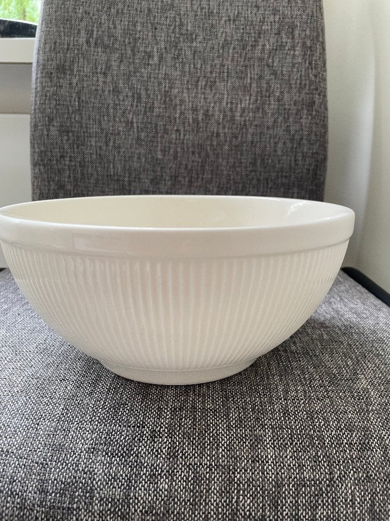 Wedgwood schaal 23 cm Windsor, Ophalen, Klassiek, Schaal of Schalen, Zo goed als nieuw