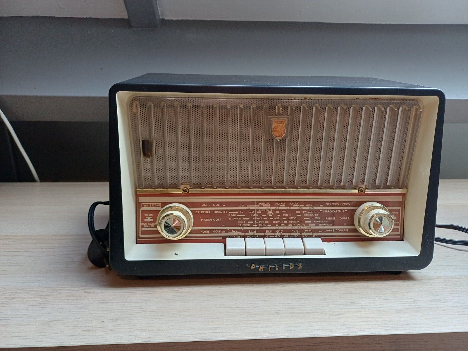 Vintage Philips B3X85U Buizenradio (1958), Ophalen of Verzenden