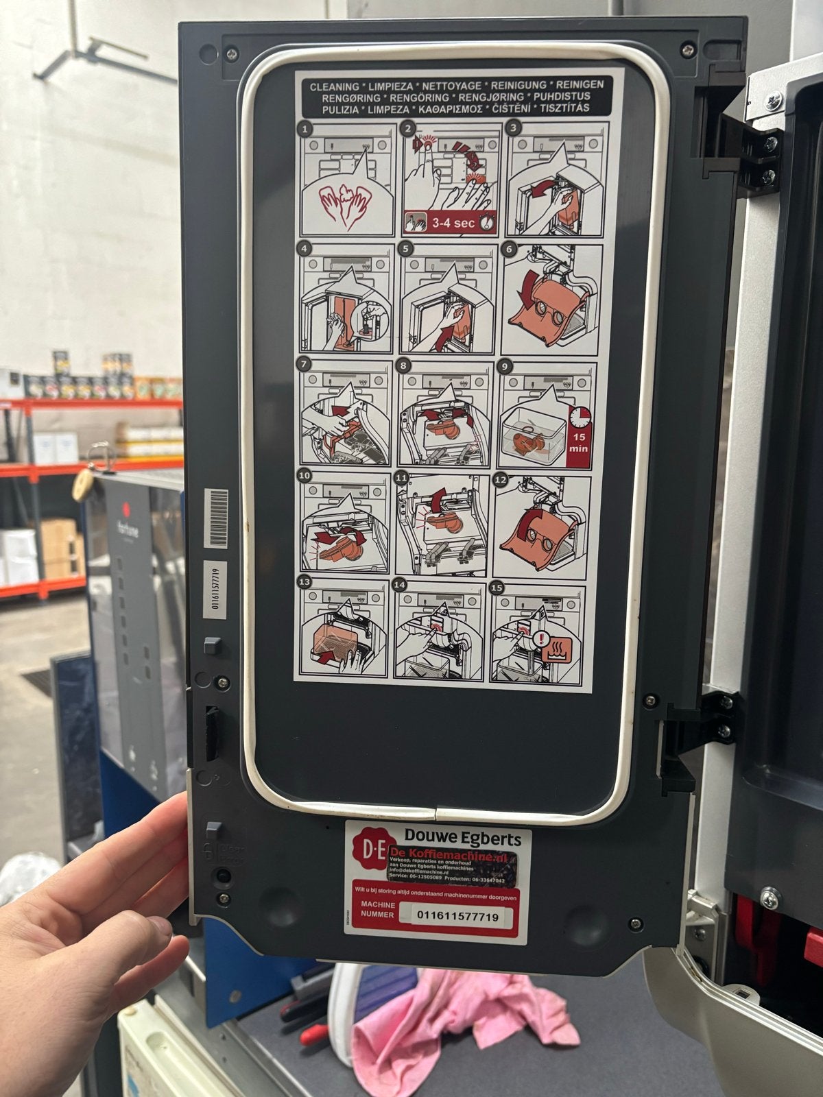 Douwe Egberts Koffiemachine - Perfect voor kantoor, Gebruikt, 10 kopjes of meer, Koffiemachine, Koffiebonen