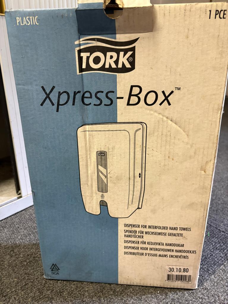 Tork Xpress-Box dispenser voor handdoekjes, Ophalen, Overige typen, Kunststof, Nieuw