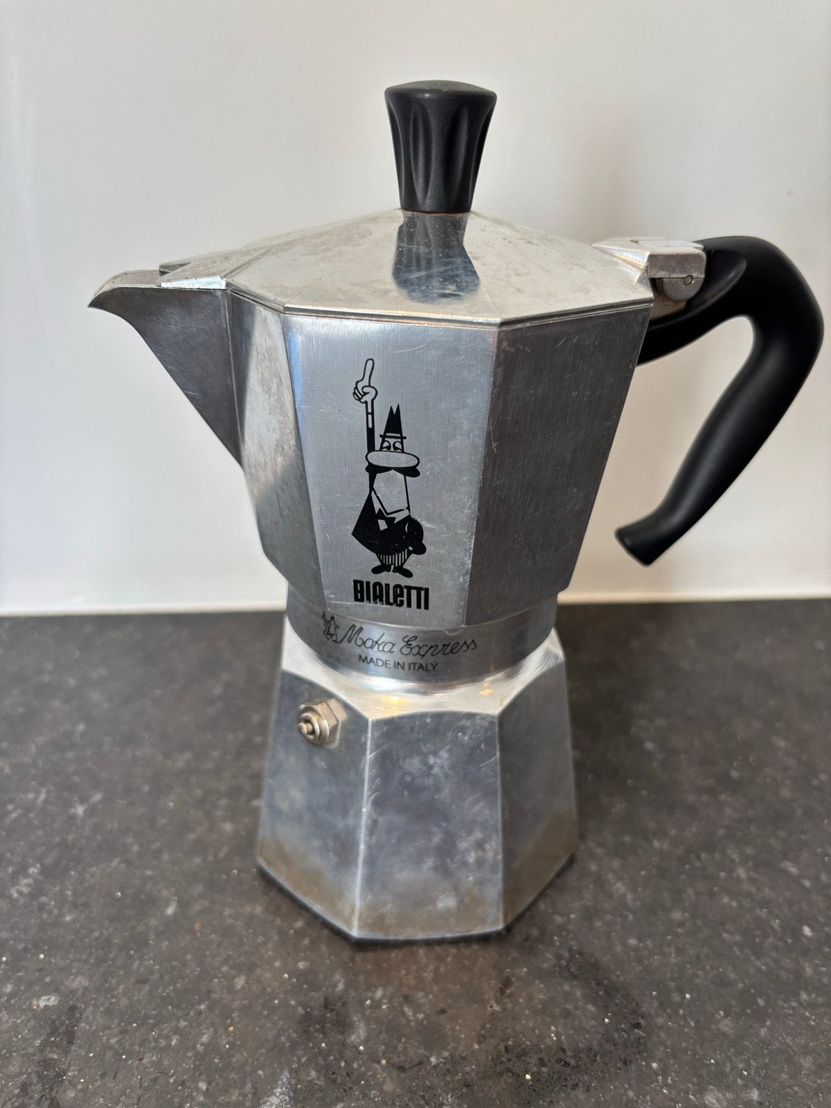 Bialetti percolator voor 2 kopjes - Zo goed als nieuw, Afneembaar waterreservoir, Overige modellen, Gemalen koffie, Ophalen of Verzenden
