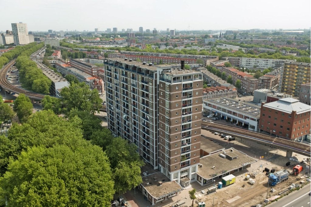 NIEUW! Woonruimte te huur Zuidplein, Rotterdam