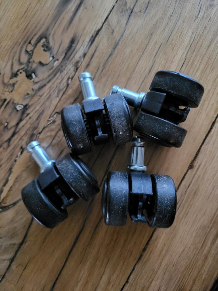Set van 4 stoelwielen 11mm pen, 35mm hoog, Huis en Inrichting, Bureaustoelen, Gebruikt, Bureaustoel, Zwart, Ophalen of Verzenden