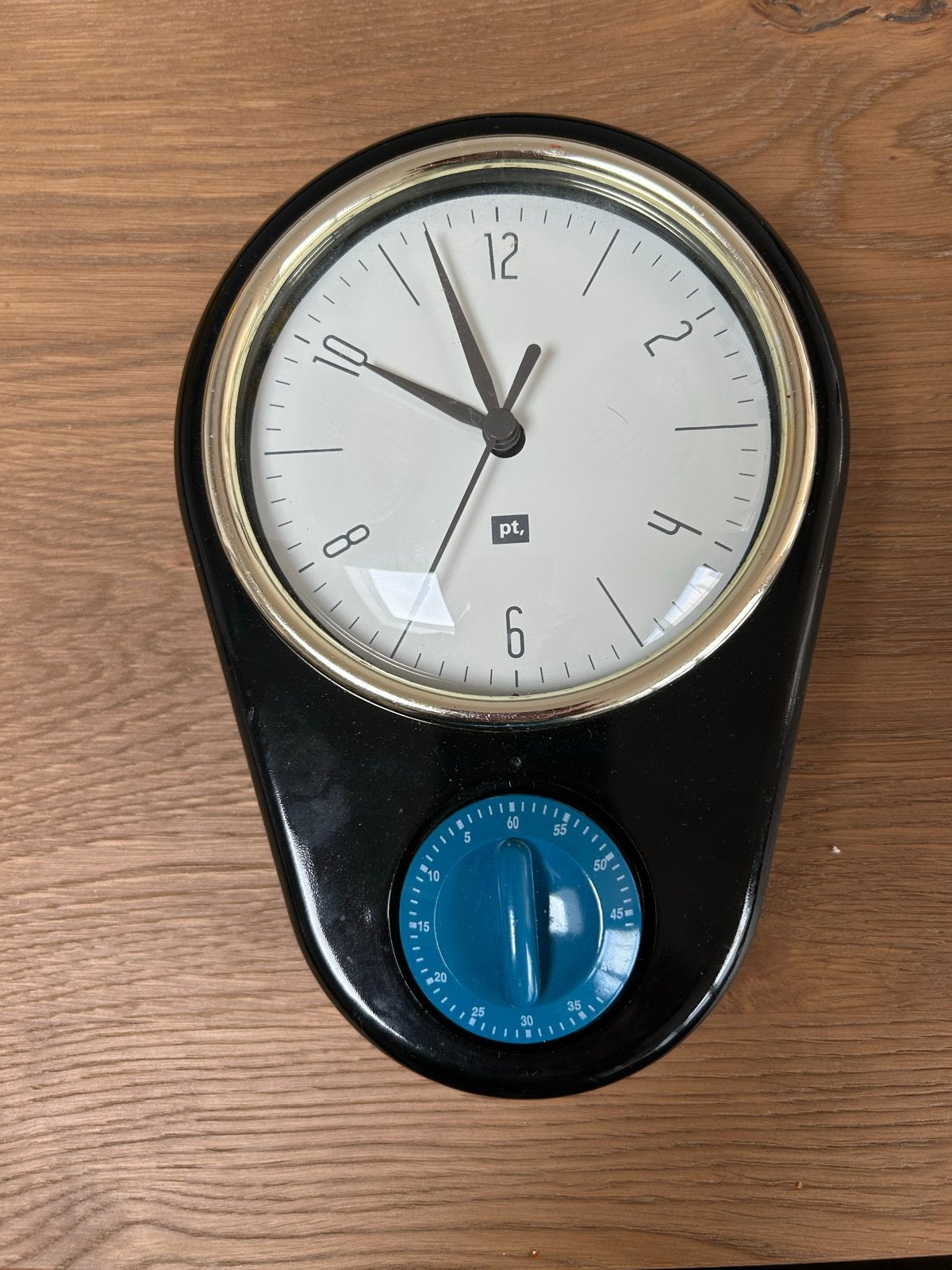 PT Klok met kookwekker, Ophalen