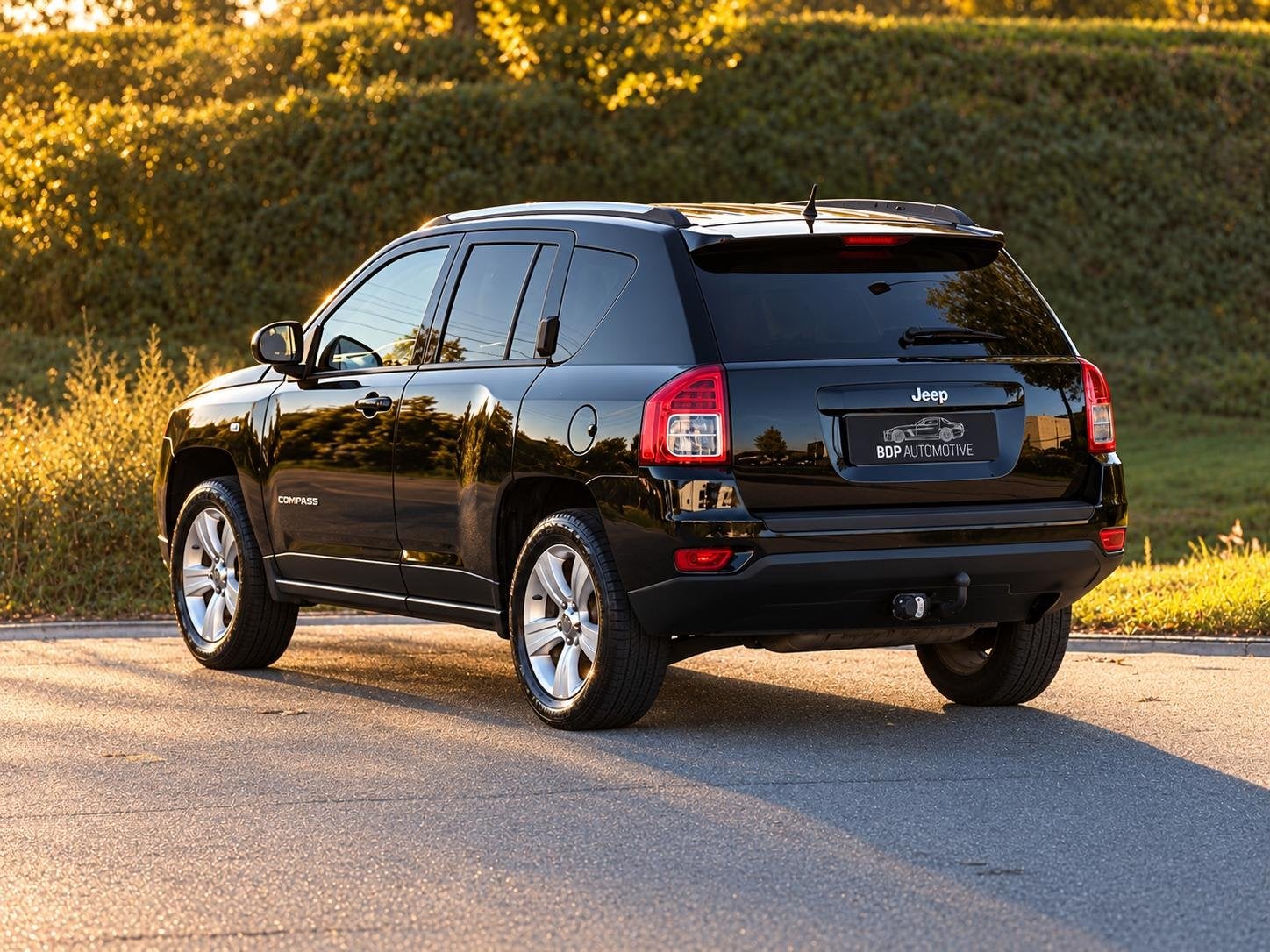 Jeep Compass 2.4 Sport 4WD Leer | Trekhaak | Cruisecontrole, Auto's, Euro 5, 450 kg, Gebruikt, 4 cilinders