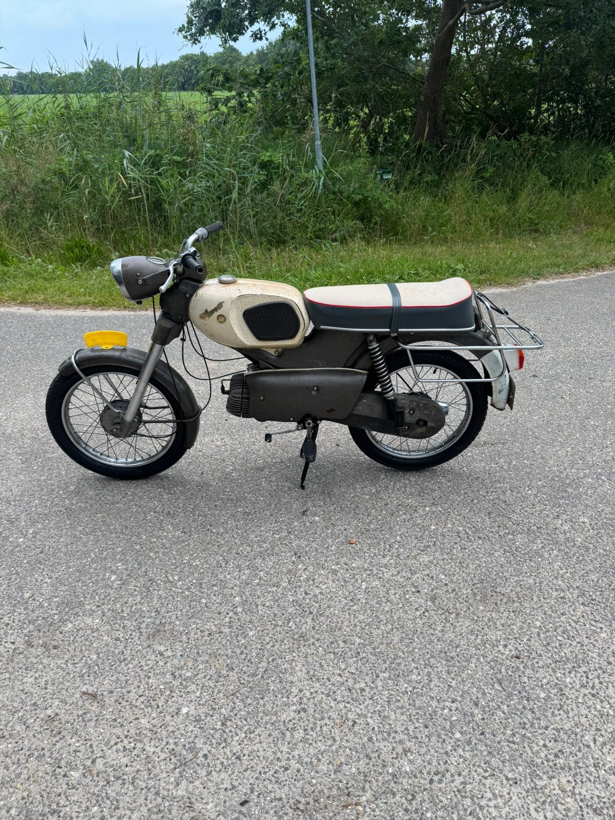 Kreidler Florett Buffeltank ‘73, Fietsen en Brommers, Brommers | Kreidler, Ophalen, Gebruikt, Maximaal 45 km/u, Florett RM