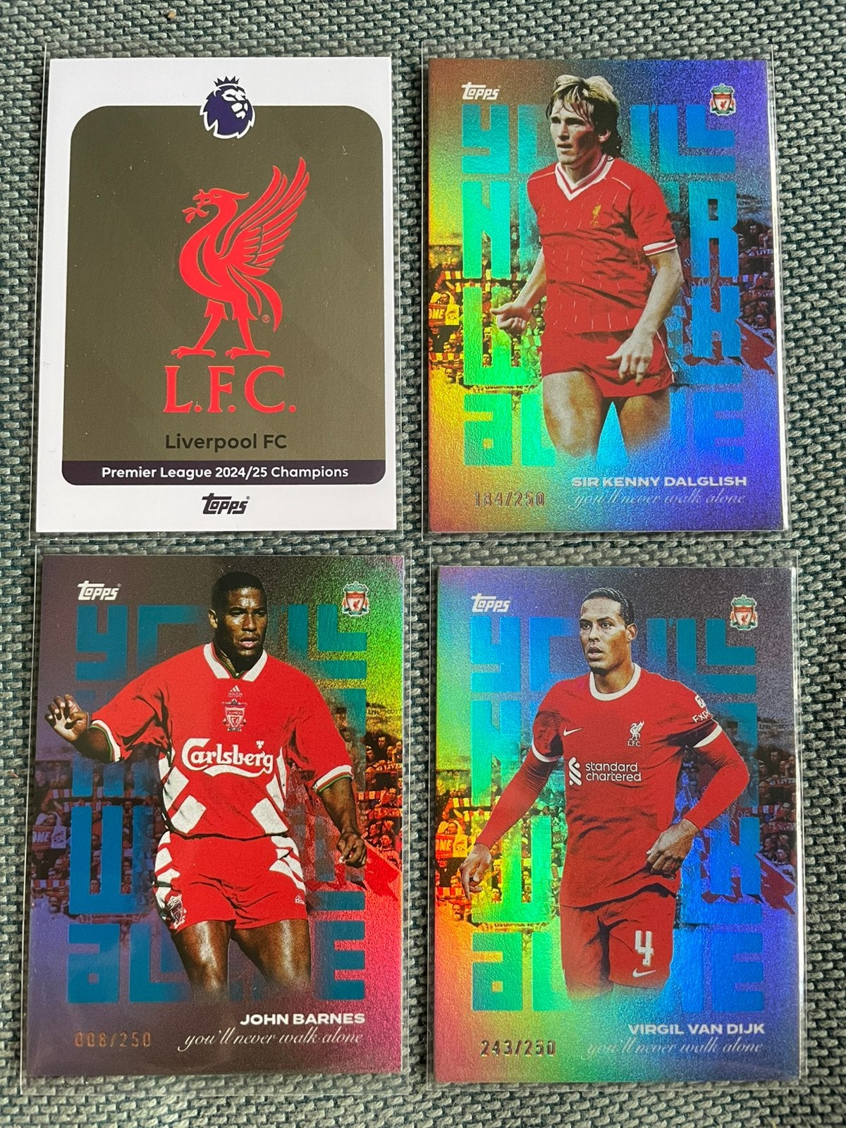 Topps liverpool, Verzamelen, Sportartikelen en Voetbal, Ophalen of Verzenden, Zo goed als nieuw, Buitenlandse clubs, Spelerskaart