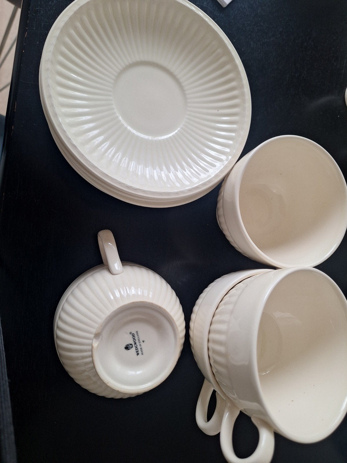 Wedgwood Edme theekopjes en schotels (set van 4), Huis en Inrichting, Keuken | Servies, Ophalen of Verzenden, Zo goed als nieuw