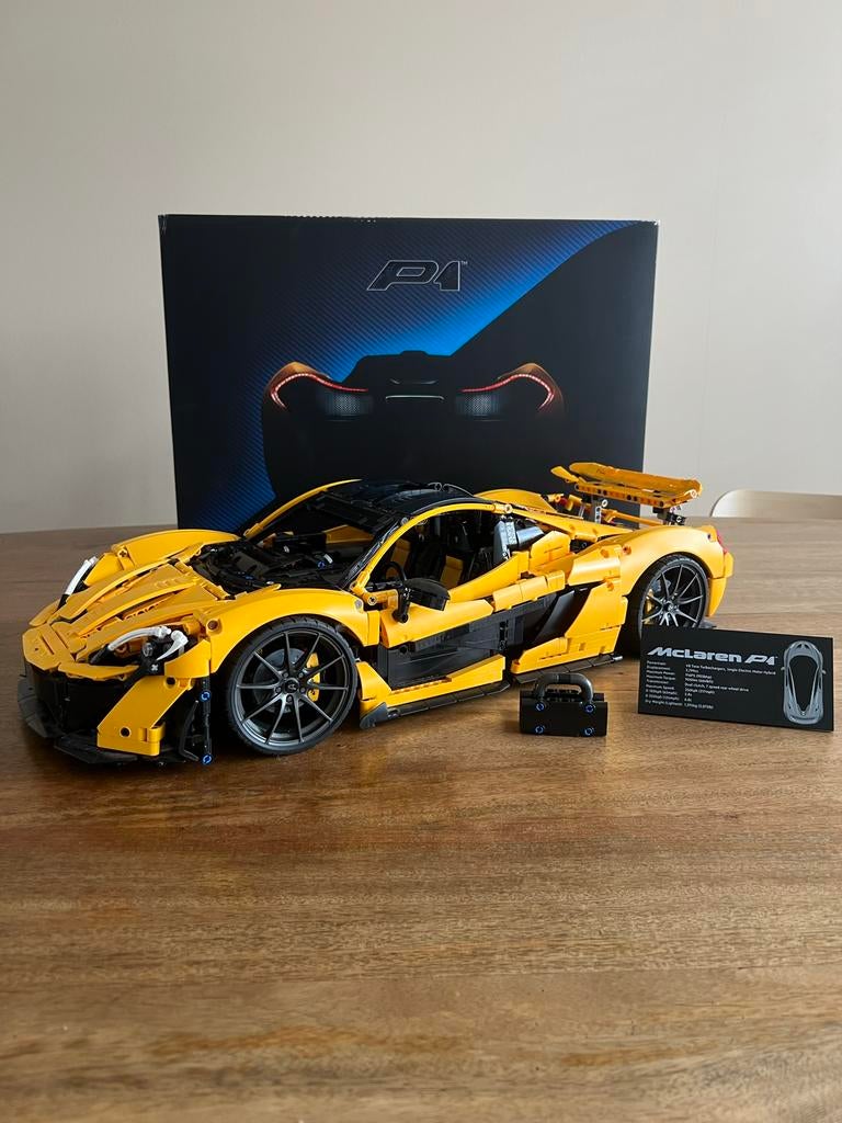 LEGO Technic McLaren P1 - Zo goed als nieuw 42172, Hobby en Vrije tijd, Modelbouw | Auto's en Voertuigen, Overige merken, Auto