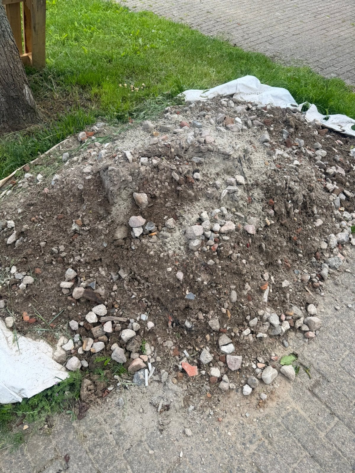 Halve kuub gebroken puin, Tuin en Terras, Zand, Ophalen, Nieuw, Overige typen