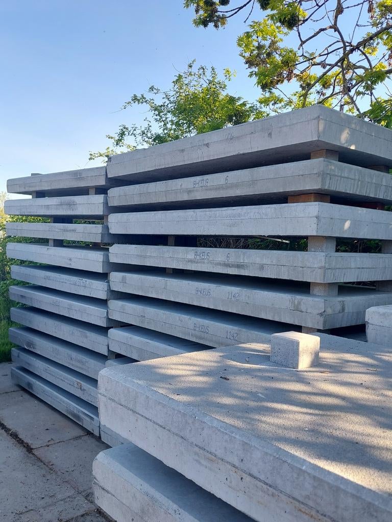 Betonplaten 2x1 16 cm dik, Tuin en Terras, Tegels en Klinkers, Ophalen of Verzenden, Beton, Overige typen