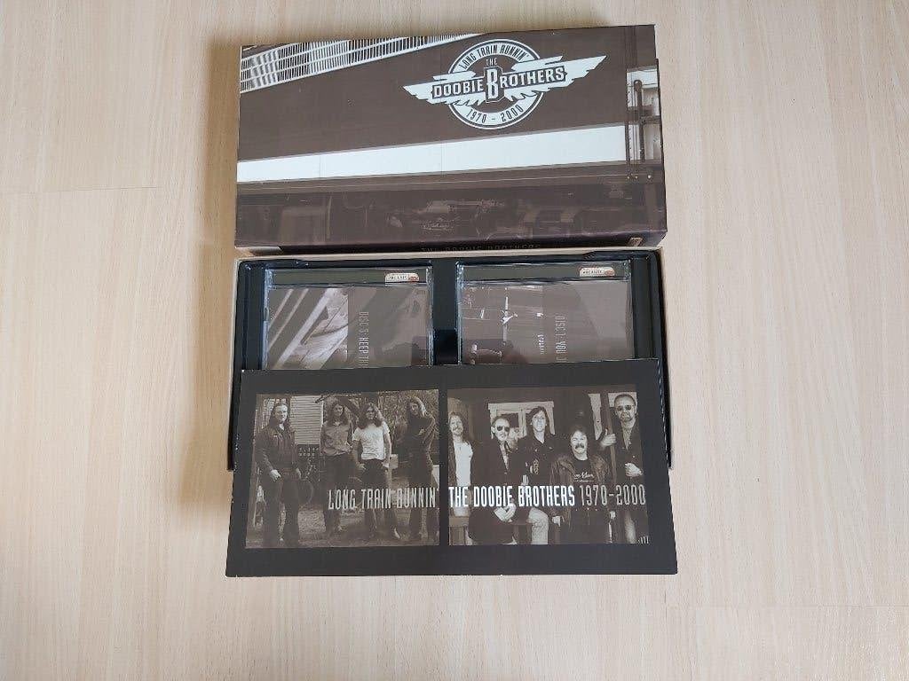 The Doobie Brothers Long Train Runnin' 4 CD Longbox, Boxset, Pop, Ophalen of Verzenden, Zo goed als nieuw