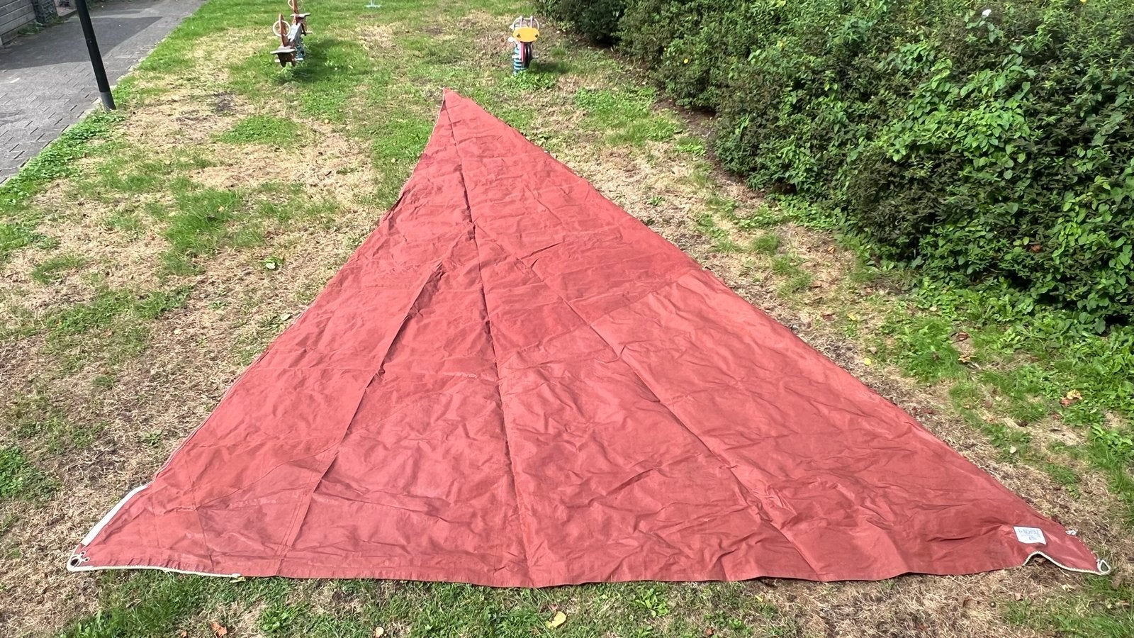 TEAB Bruine Fok - goede staat, nauwelijks gebruikt, Watersport en Boten, Zeilen en Zeiltoebehoren, Ophalen, 6 meter of meer, Gebruikt