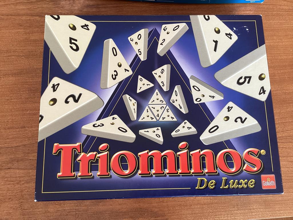Triomino de Luxe - Compleet en Zo Goed als Nieuw, Drie of vier spelers, Ophalen of Verzenden, Zo goed als nieuw