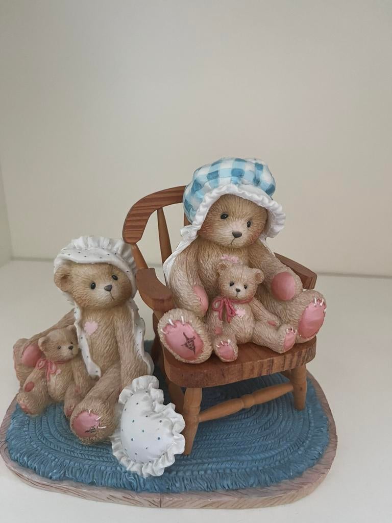 Cherished Teddies - Priscilla and Greta, Ophalen of Verzenden, Zo goed als nieuw, Beeldje, Cherished Teddies