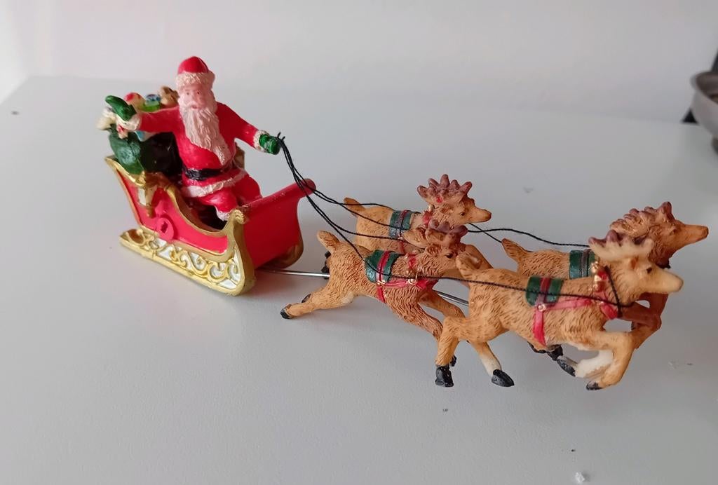 Lemax santa met rendieren, Lemax figuur Kerstdorp, Ophalen of Verzenden