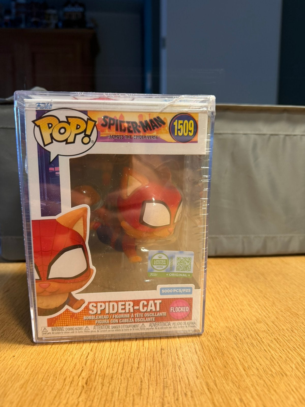 Funko pop! LE Spider-Man Spider-Cat Flocked Exclusive 5000, Ophalen, Zo goed als nieuw