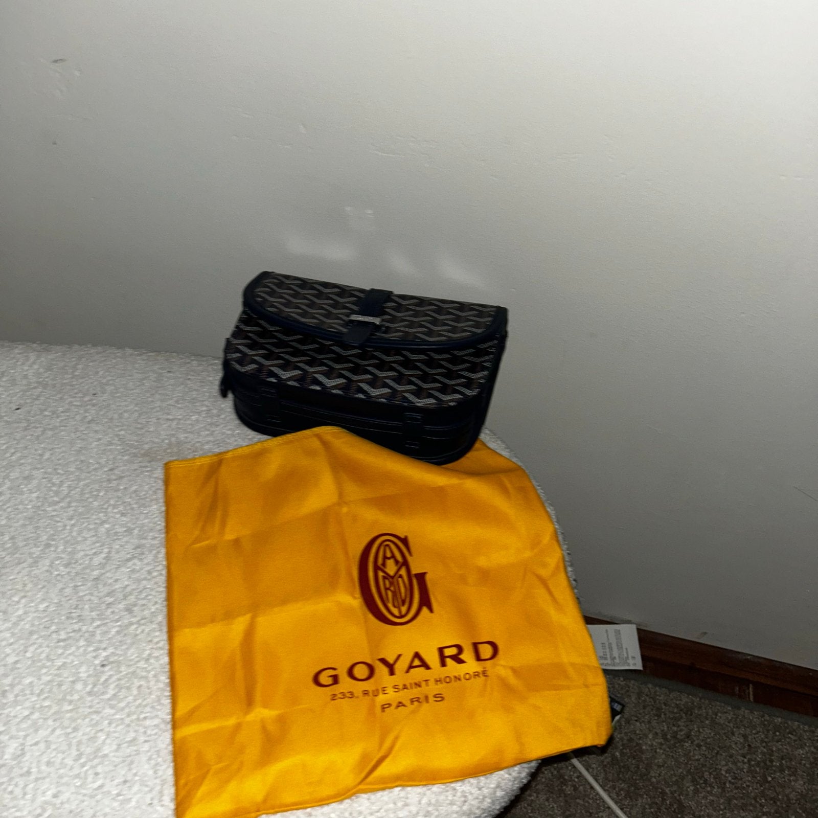Goyard Mini Saigon Schoudertasje - Zo goed als nieuw, Ophalen of Verzenden, Zo goed als nieuw, Blauw, Schoudertasje