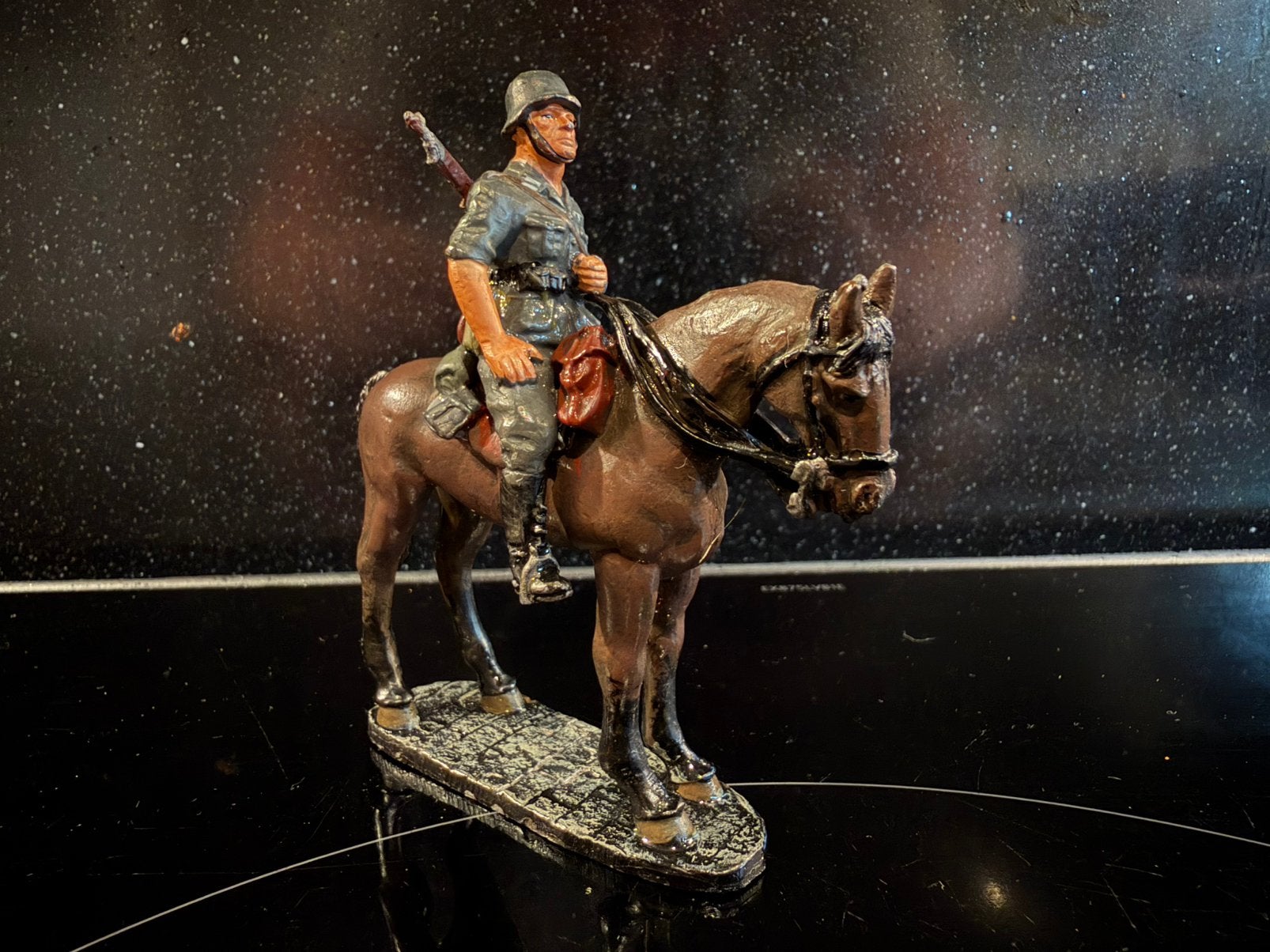 Zeldzaam Delprado: Wehrmacht soldaat te paard, Ophalen of Verzenden, Zo goed als nieuw
