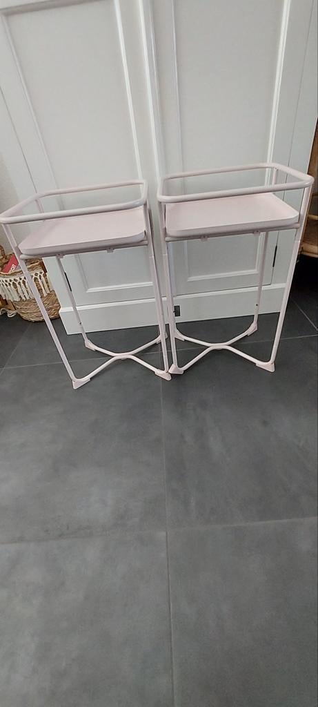Set van 2 Roze Metalen Bijzettafels, Huis en Inrichting, Tafels | Bijzettafels, Minder dan 55 cm, Modern, Scandinavisch, Metaal of Aluminium