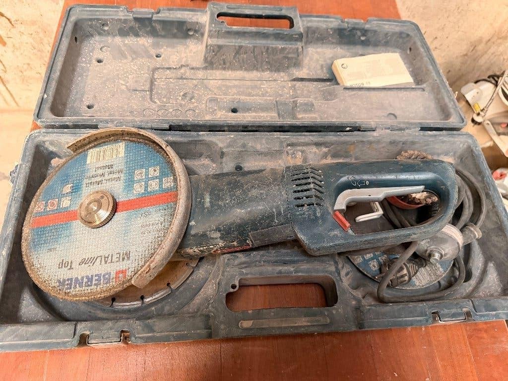 Slijpschijf Zwaar model BOSCH GWS 23-230, Ophalen, Gebruikt, 1000 watt of meer, Haakse handslijpmachine