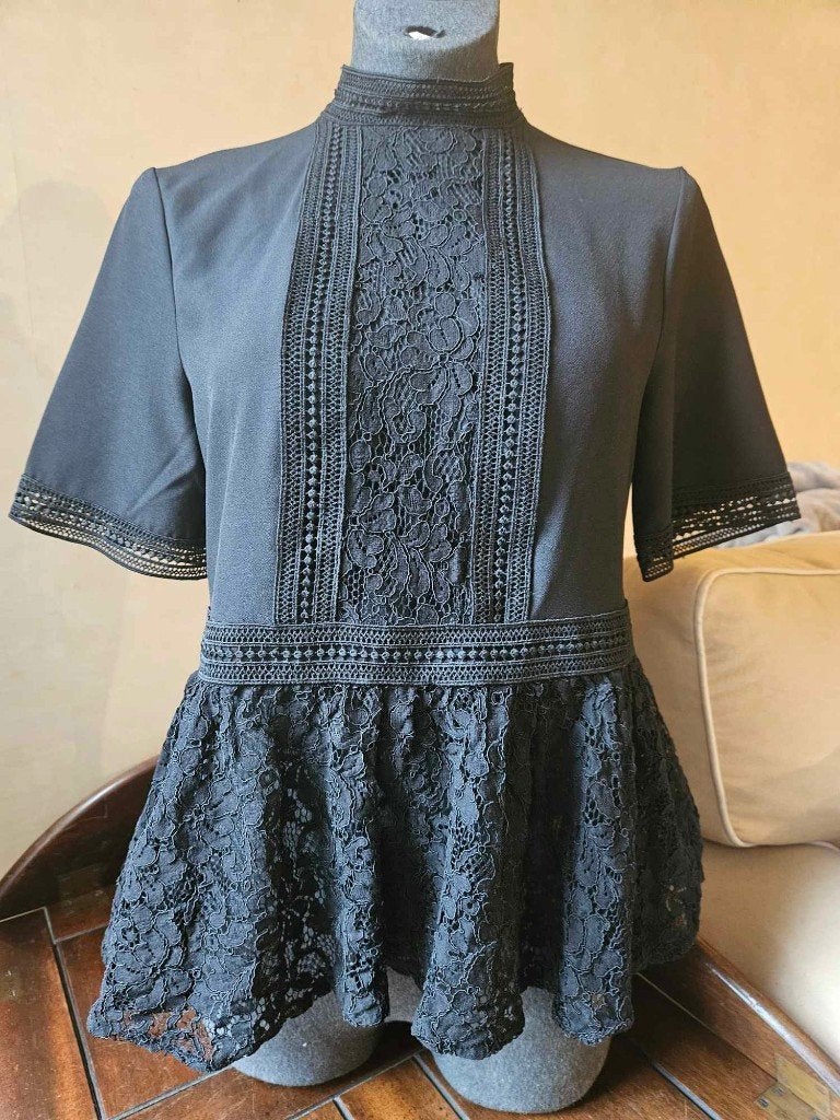 Blouse met kant en bies Zara (S), Zwart, Ophalen of Verzenden, Zo goed als nieuw, Maat 36 (S)