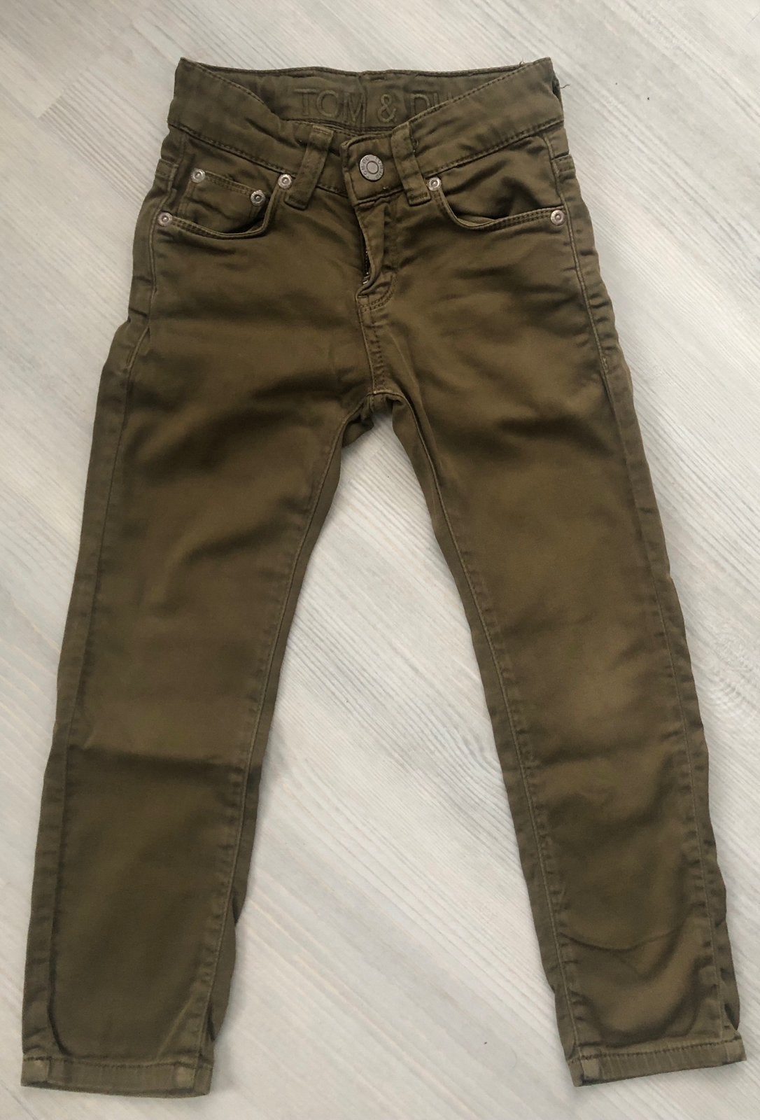 Tom-Du spijkerbroek Khaki Maat 104 / 110, Ophalen of Verzenden, Zo goed als nieuw, Jongen, Broek