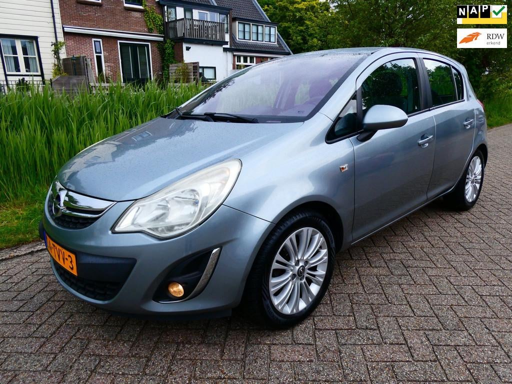 Opel Corsa 1.4-16V 101pk VOL- Automaat 5-deurs Clima Cruise, Euro 5, Gebruikt, 1398 cc, 4 cilinders