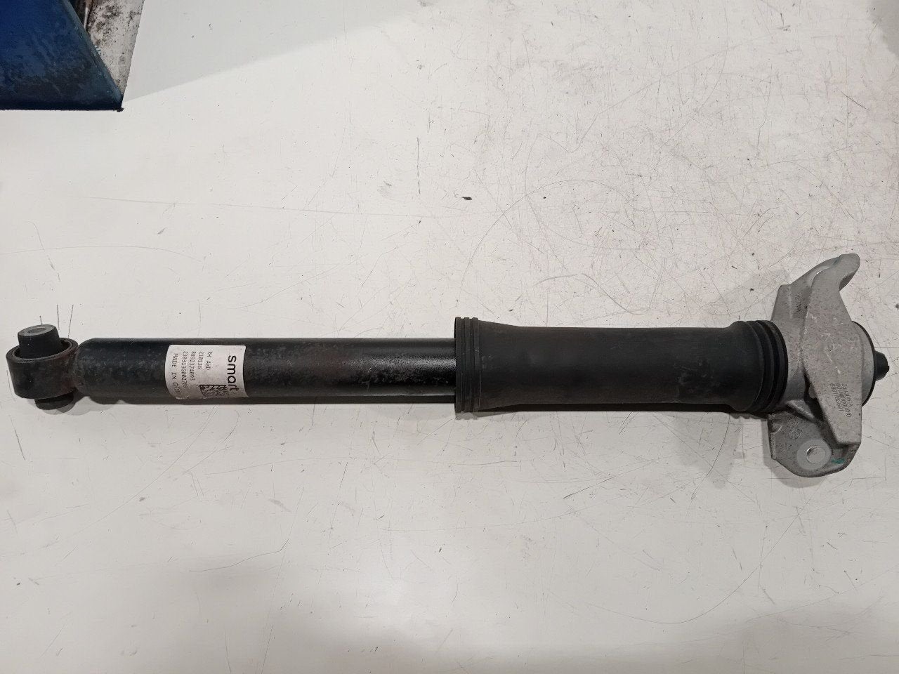 Schokbreker rechts achter Smart #1, Onderdelen@venauto.nl, Van der Ven Autorecycling B.V., Gebruikt, Ettenseweg 76, 4706 PB Roosendaal, The Netherlands