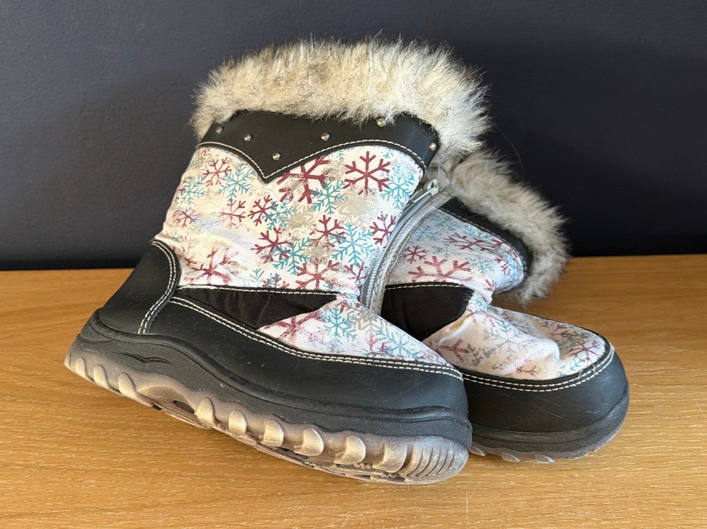 Winter laarzen maat 29 snowboots meisjes, Ophalen of Verzenden, Zo goed als nieuw, Meisje, Laarzen