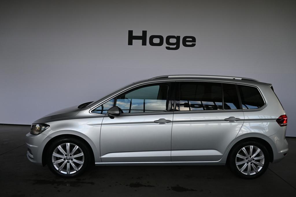Volkswagen Touran 1.2 TSI Highline 7 Persoons StoelMassage/v, Voorwielaandrijving, Gebruikt, 4 cilinders, Met garantie (alle)