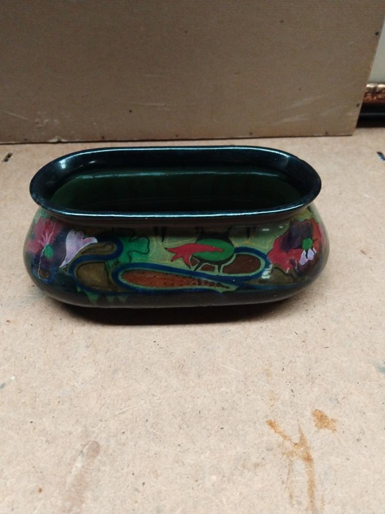 Gouda ZH, jardiniere afm. 18 - 11 cm hg 6 cm, Antiek en Kunst, Ophalen of Verzenden