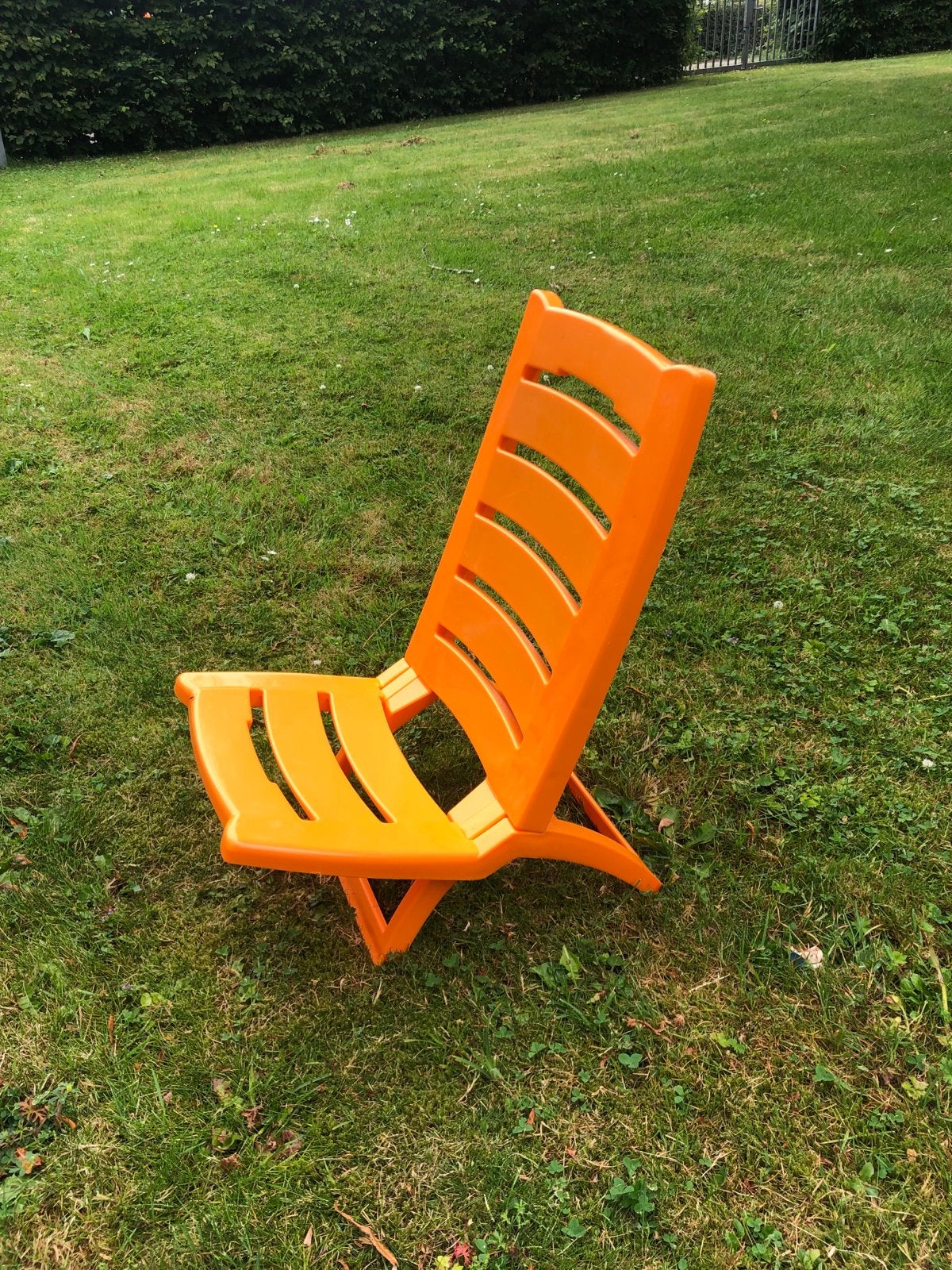 Oranje kunststof strandstoel / stoel, Ophalen of Verzenden, Gebruikt, Kunststof, Inklapbaar