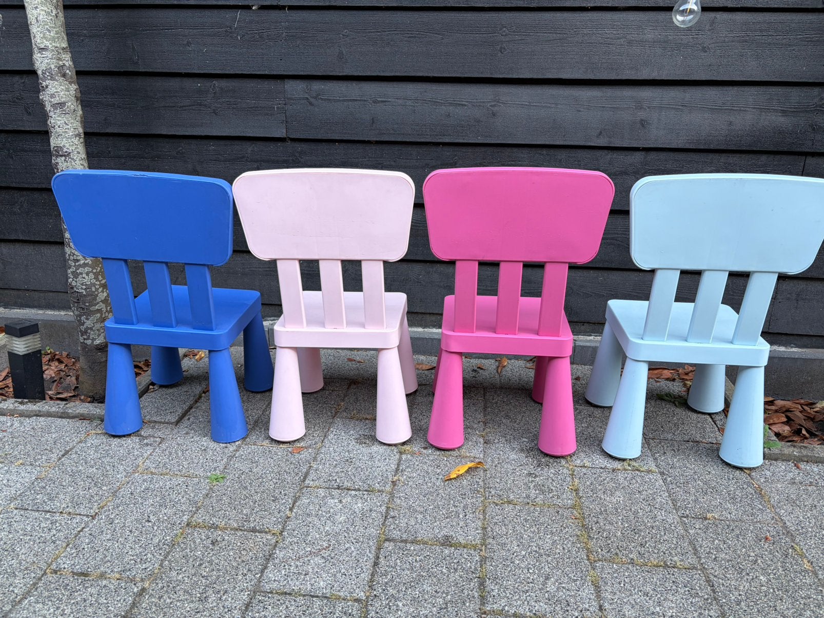 Ikea mammut stoeltje, Kinderen en Baby's, Kinderkamer | Tafels en Stoelen, Ophalen, Zo goed als nieuw