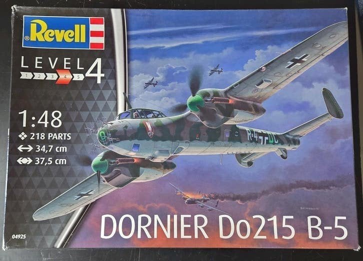 Revell  Dornier Do215 B-5 1:48, Hobby en Vrije tijd, Modelbouw | Vliegtuigen en Helikopters, Revell, Ophalen of Verzenden, Zo goed als nieuw