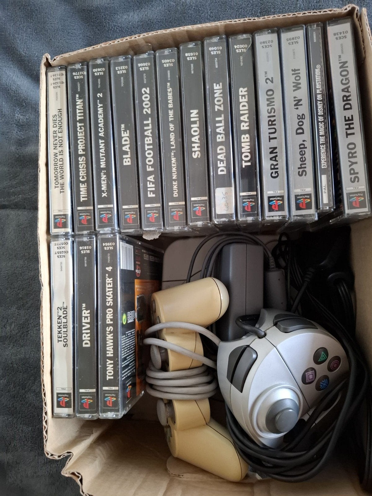 PlayStation 1 (PS1) console met 15 spellen en accessoires, Spelcomputers en Games, Games | Sony PlayStation 1, Gebruikt, Verzenden