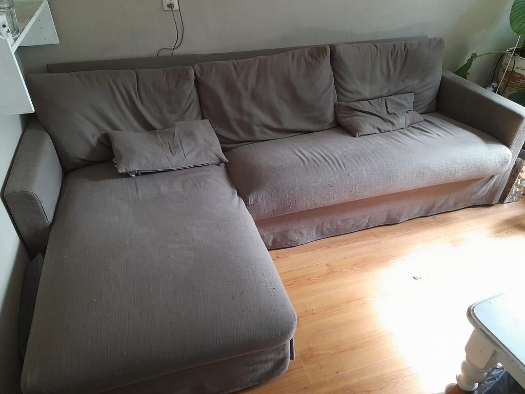 Comfortabele Ikea Hyltarp bank  met Longchair - Bruin Stof, Huis en Inrichting, Banken | Bankstellen, Ophalen, 250 tot 300 cm