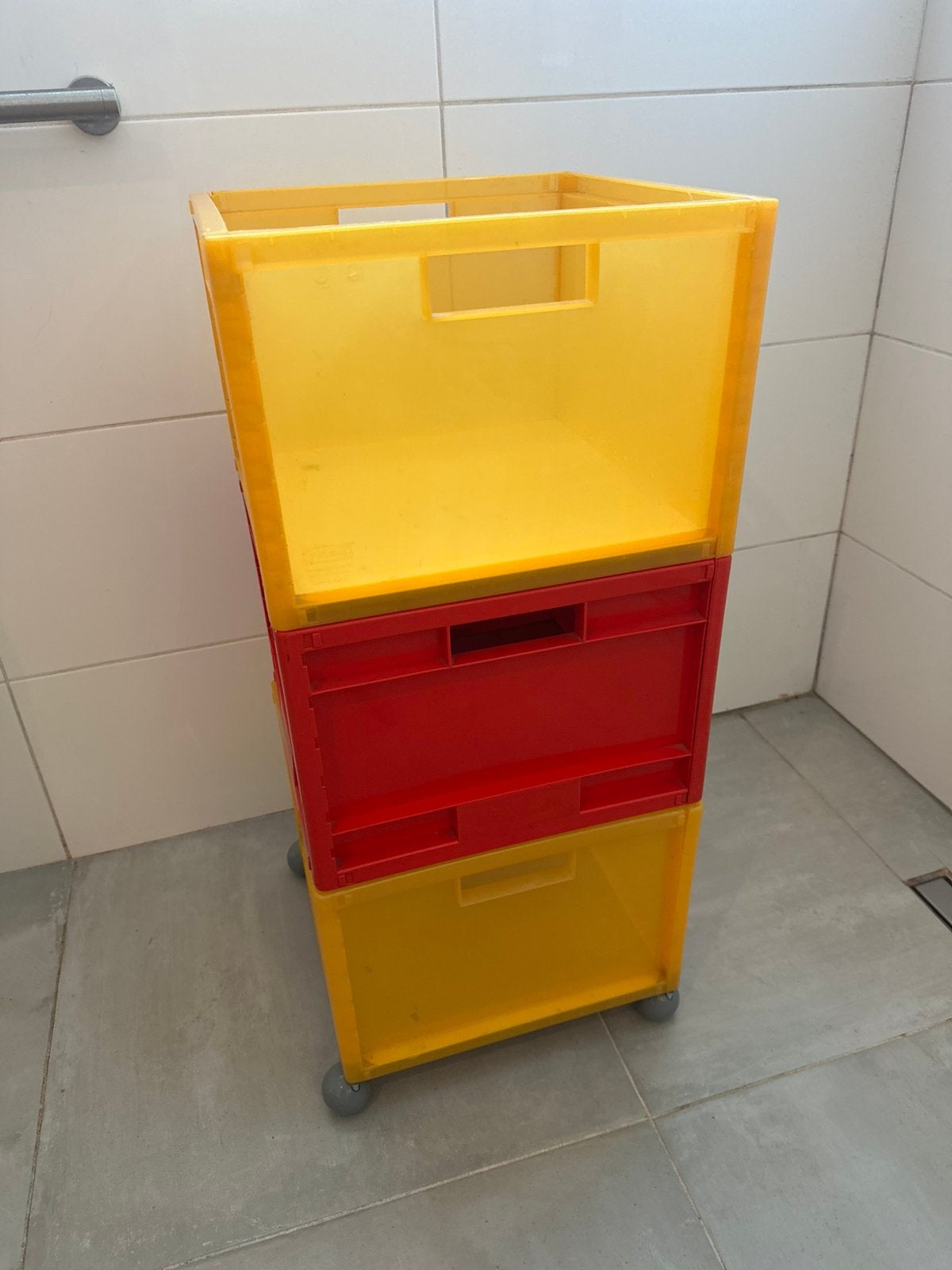 IKEA MÅRD kratten opbergboxen retro geel en rood, Doos, Minder dan 35 cm, Minder dan 50 cm, Ophalen of Verzenden
